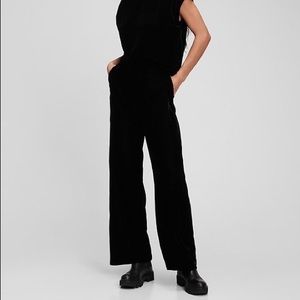GAP Recycled High Rise Velvet Wide-Leg Pants